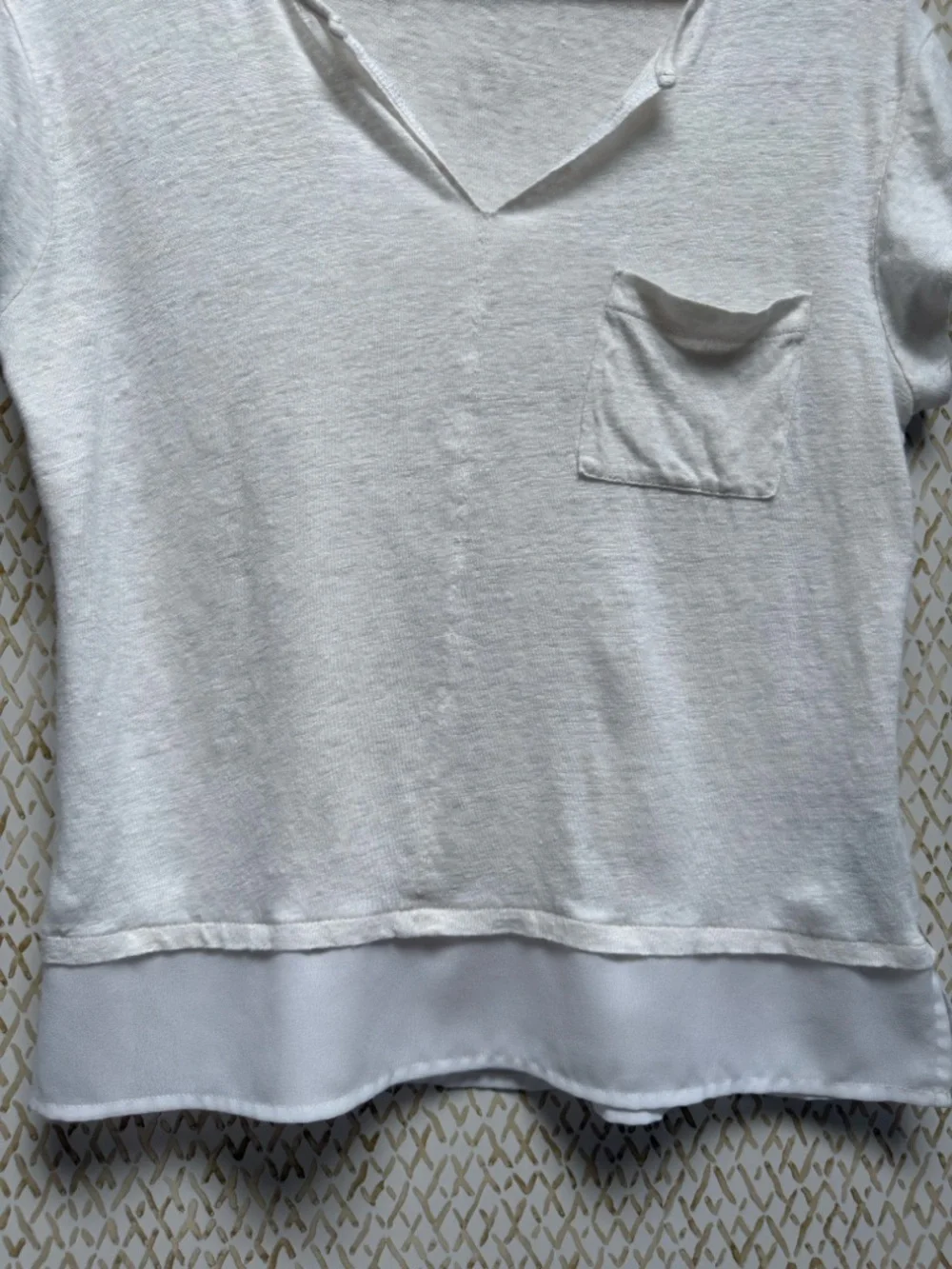 Sanctuary Linen Tee White VNeck Chiffon Hem Pocket Top Relaxed Boho L - Picture 7 of 11